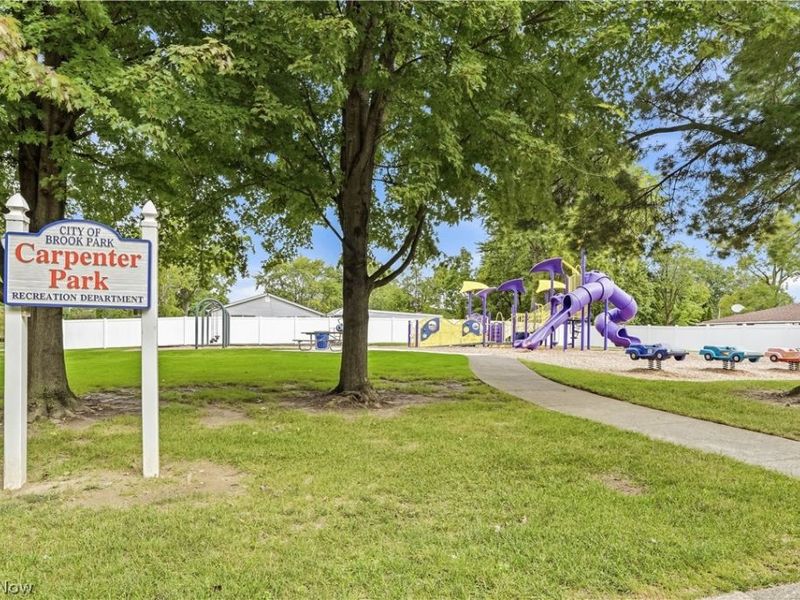 6483 Christene Boulevard, Brook Park, OH 44142 Photo 36