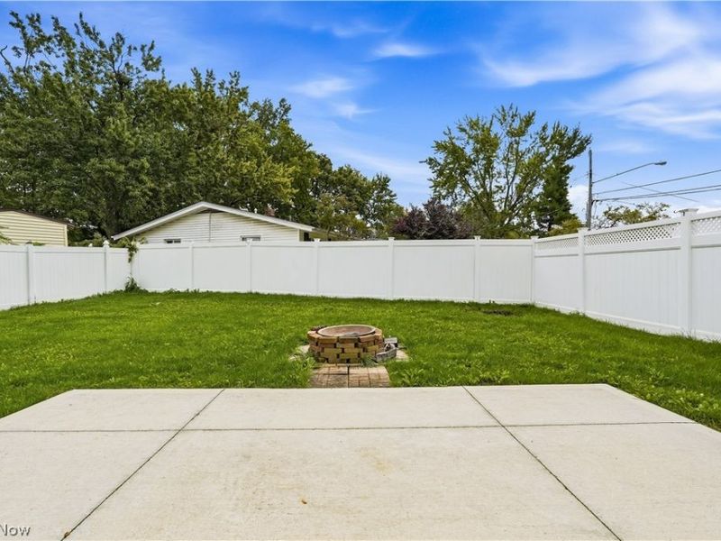6483 Christene Boulevard, Brook Park, OH 44142 Photo 8