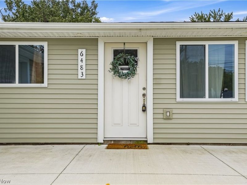 6483 Christene Boulevard, Brook Park, OH 44142 Photo 9