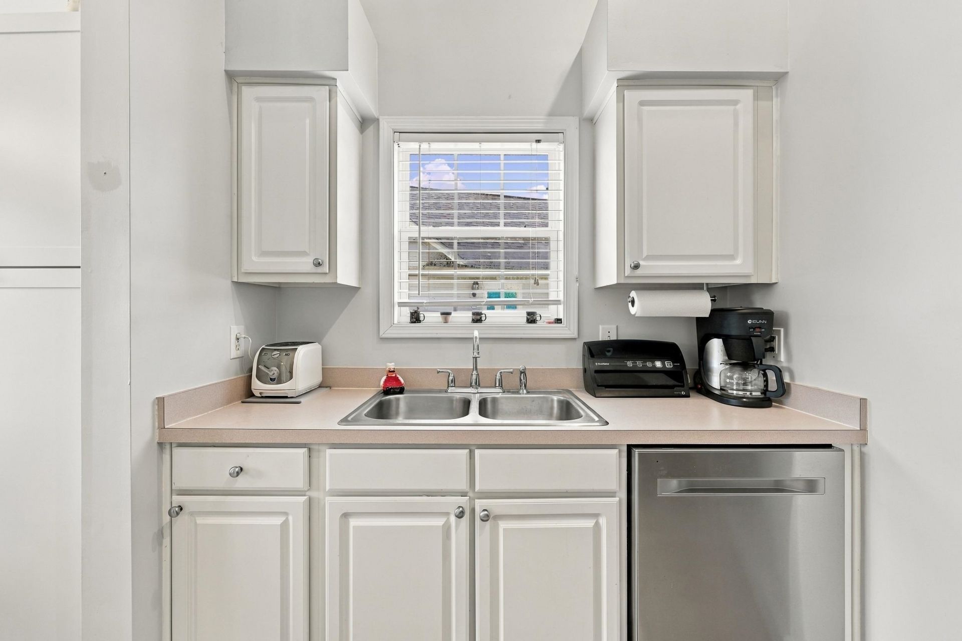 9650 Bradford Ln. Photo 16