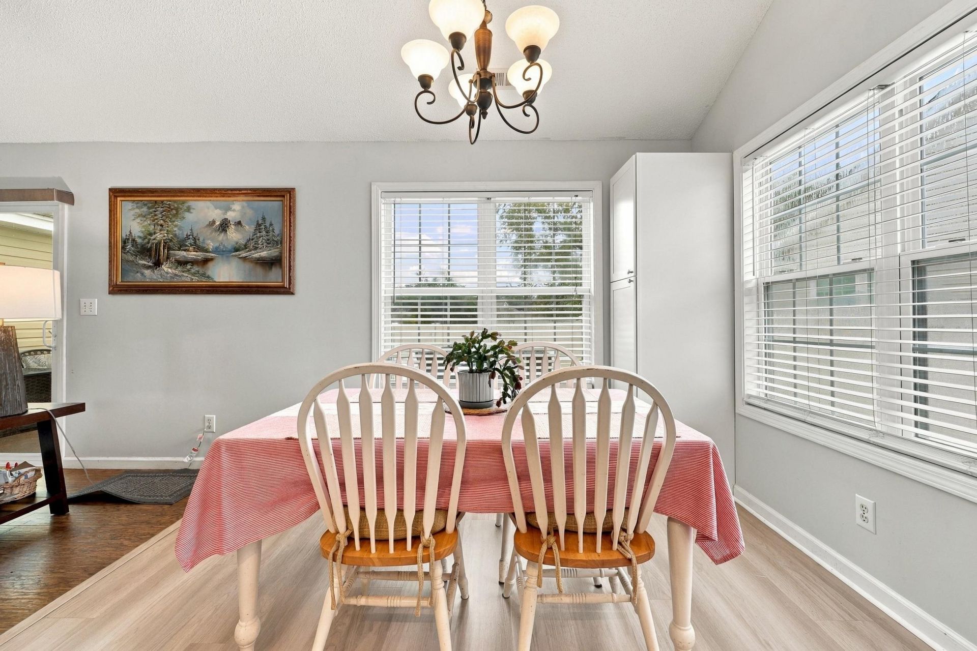 9650 Bradford Ln. Photo 18