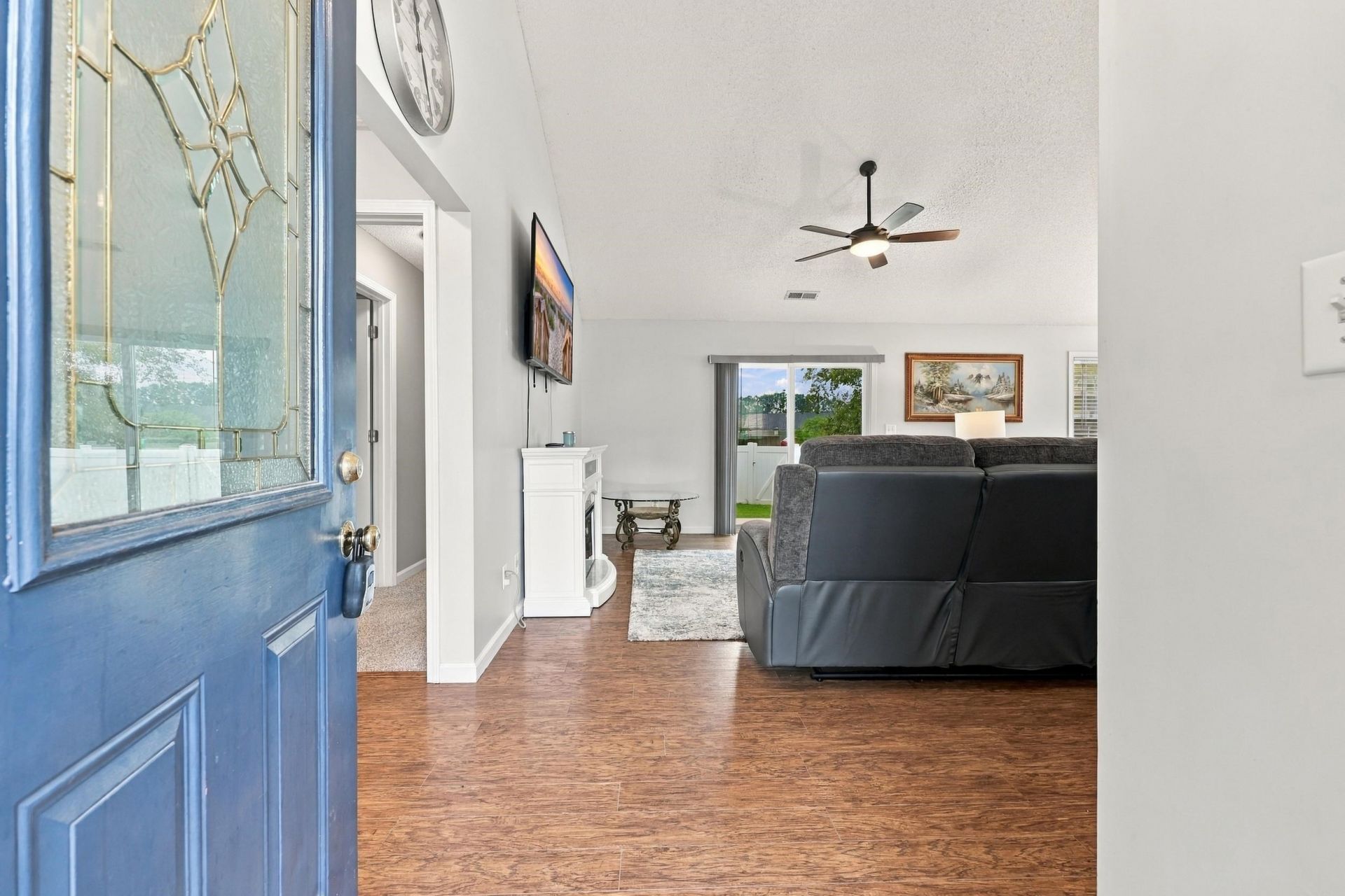 9650 Bradford Ln. Photo 7