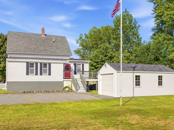 11 Russell St, Methuen, MA 01844