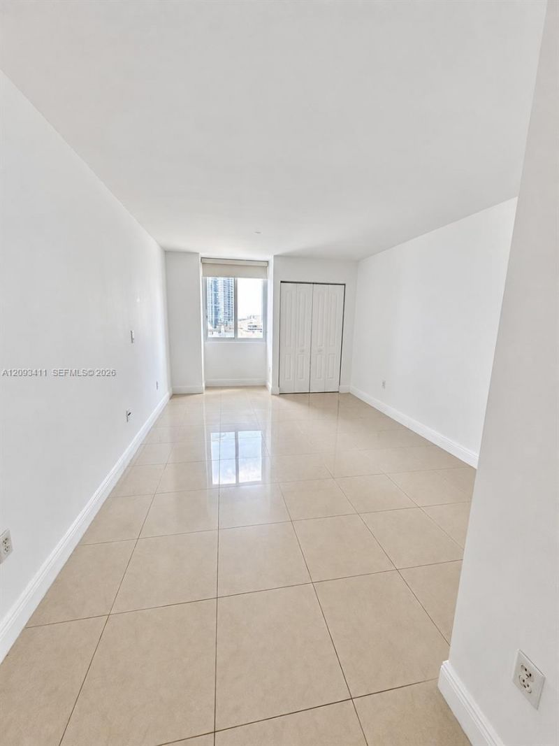 850 N Miami Ave, Unit W-2002, Miami, FL 33136 Photo