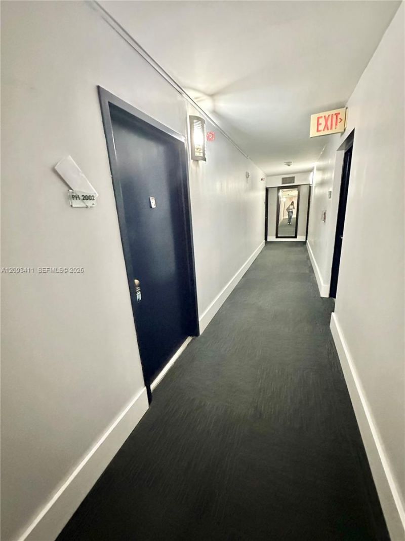 850 N Miami Ave, Unit W-2002, Miami, FL 33136 Photo
