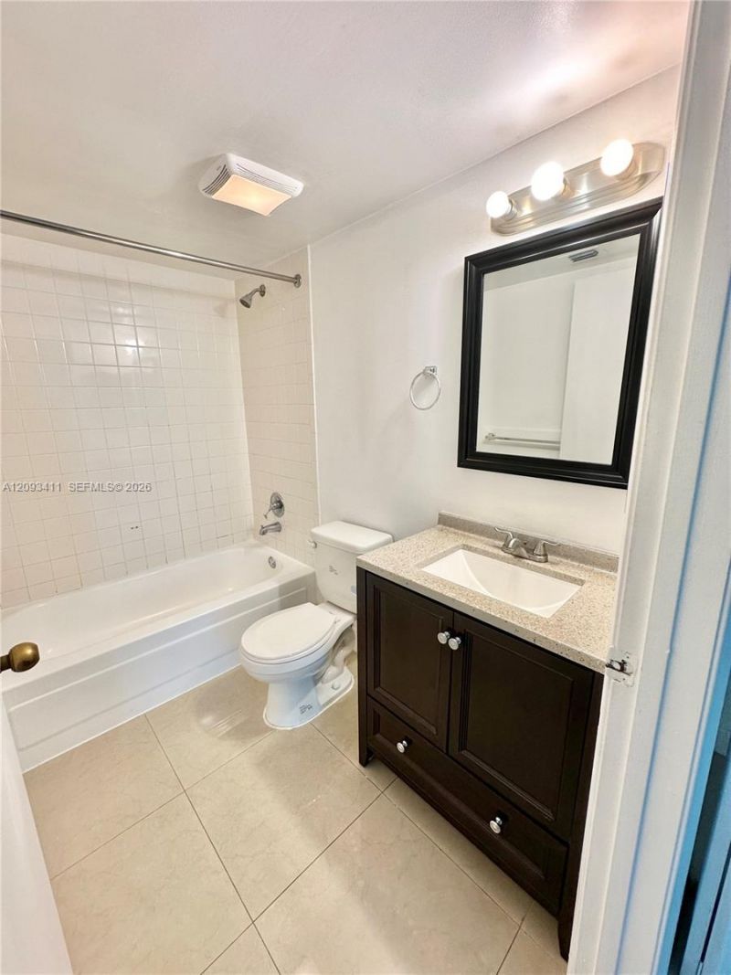 850 N Miami Ave, Unit W-2002, Miami, FL 33136 Photo