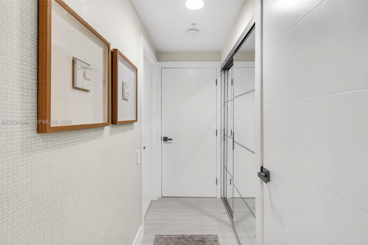 1500 Ocean Dr , Unit 707, Miami Beach, FL 33139 Photo