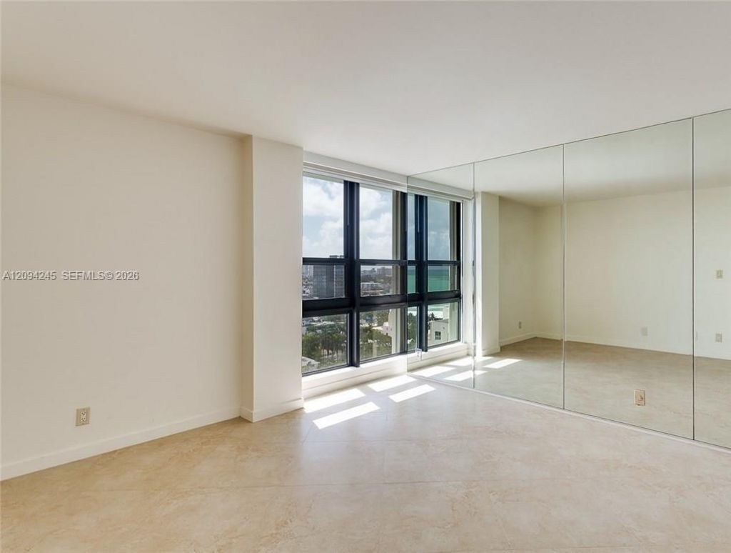 1800 Collins Ave , Unit 19F, Miami Beach, FL 33139 Photo