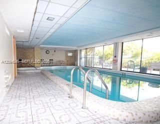 1800 Collins Ave , Unit 19F, Miami Beach, FL 33139 Photo