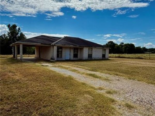 145 Lakeview Street, Avery, TX 75554