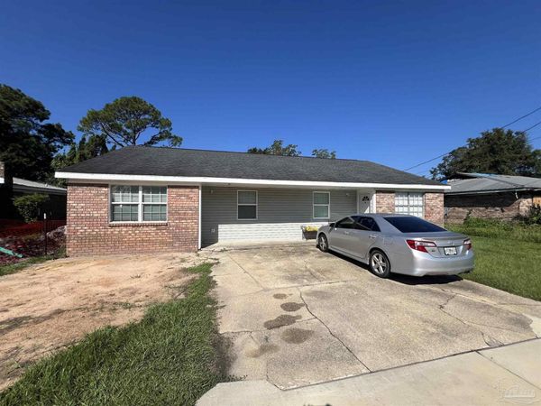 927 Bremen Ave, Unit A, Pensacola, FL 32507