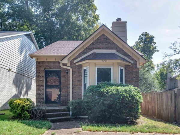 4204 HICKORY GROVE DR, Memphis, TN 38141