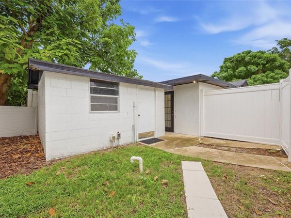 1711 WHITE AVENUE , Unit B2, ORLANDO, FL 32806