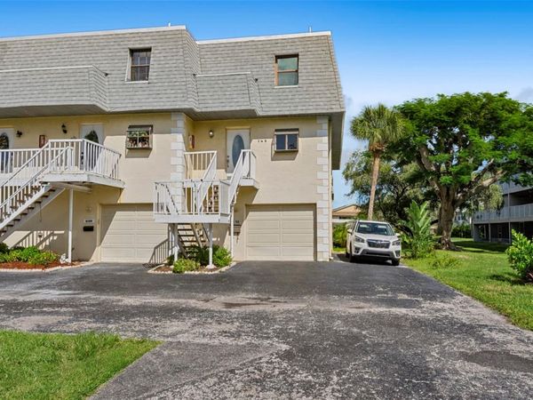 275 CAPRI CIRCLE N, Unit 105, TREASURE ISLAND, FL 33706
