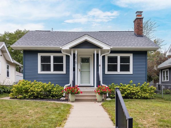 3528 36th Avenue S, Minneapolis, MN 55406