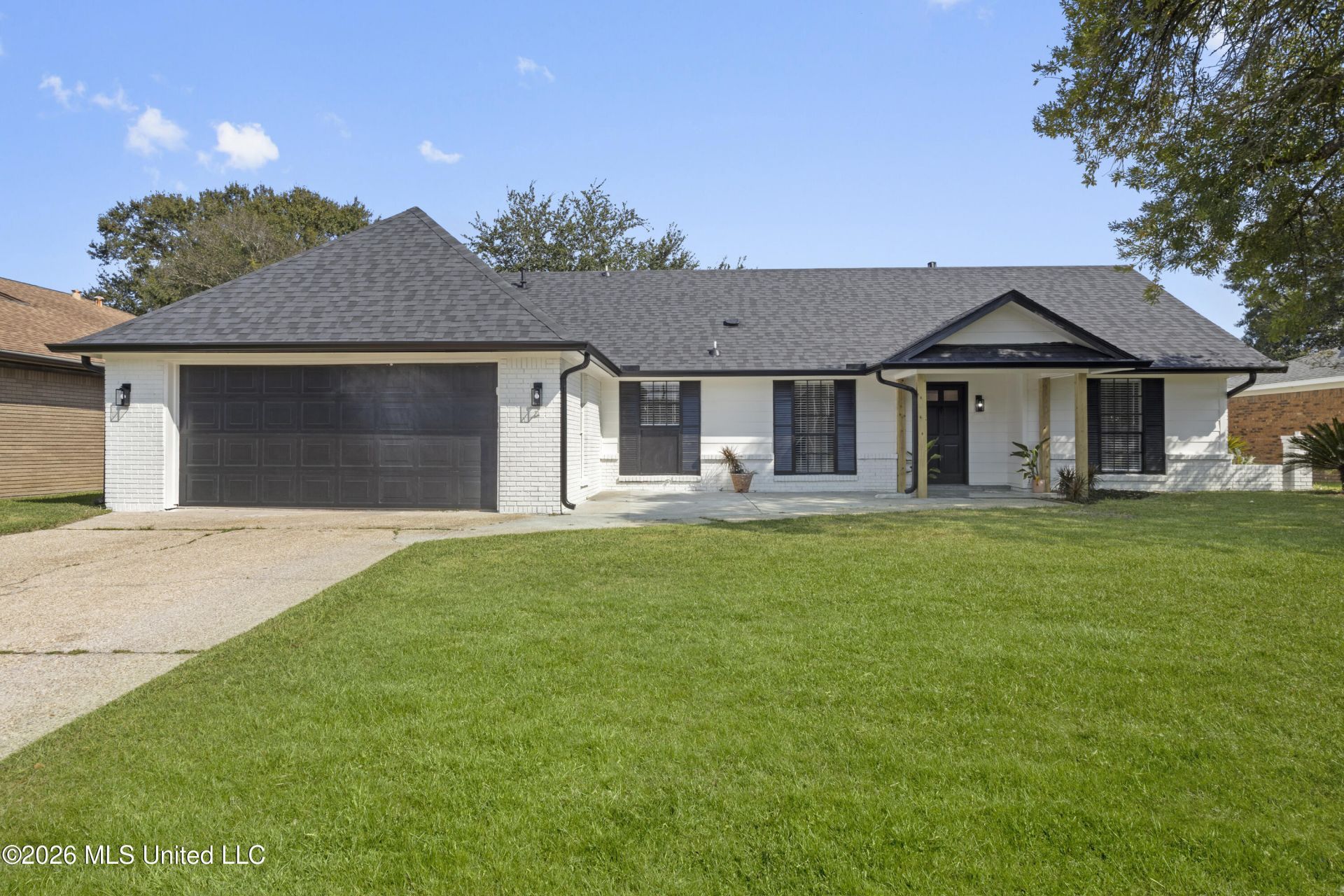 2187 Baywood Drive, Biloxi, MS 39532 Main Photo