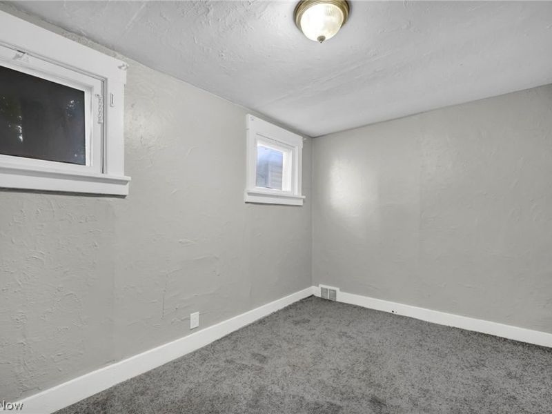 5012 Russell Avenue, Parma, OH 44134 Photo 34