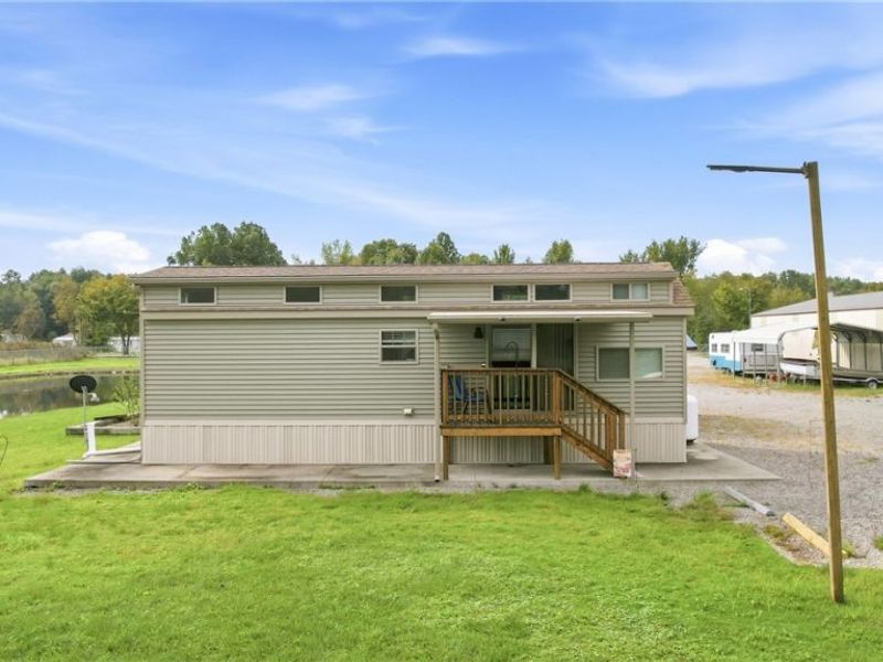 16428 W Akron Canfield Road, Youngstown, OH 44401 Photo 10