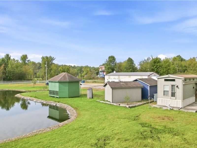 16428 W Akron Canfield Road, Youngstown, OH 44401 Photo 19