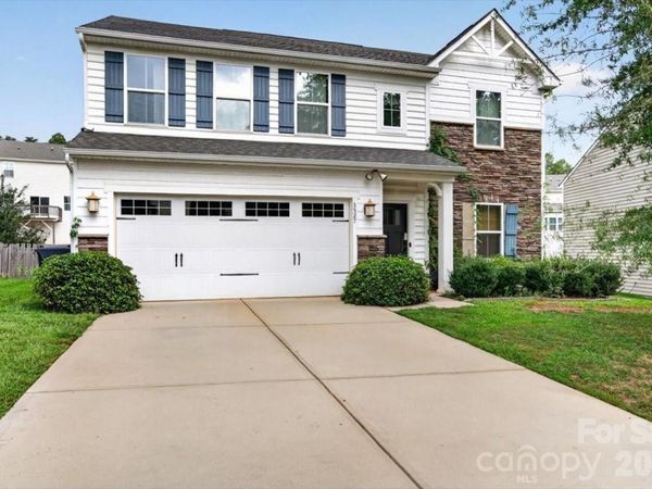 3527 Ettrick Place , Charlotte, NC 28278