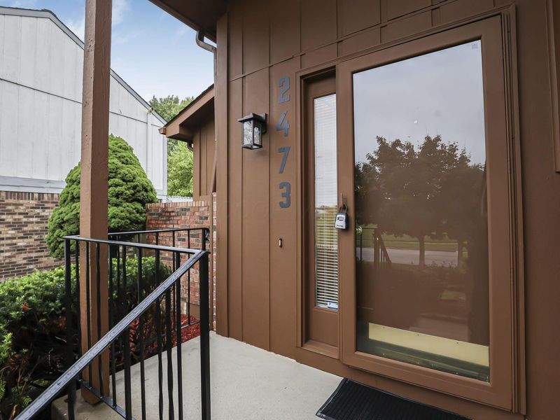 2473 Sutter Parkway, Dublin, OH 43016 Photo 6