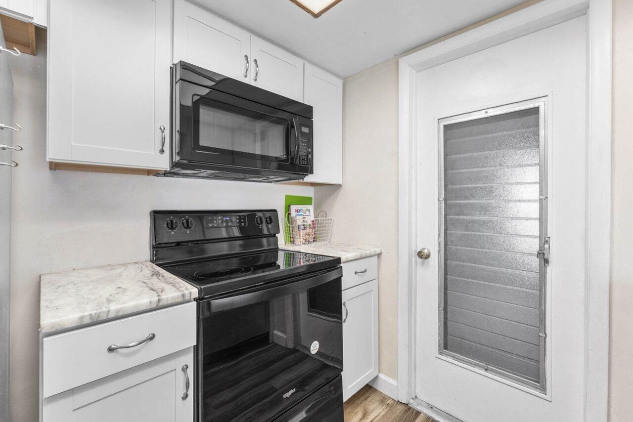 1005 Siesta Avenue, Boynton Beach, FL 33426 Photo