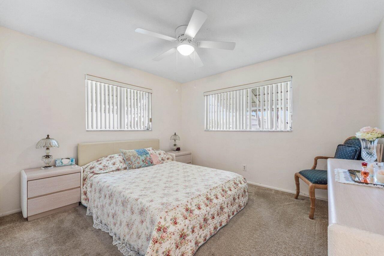 1005 Siesta Avenue, Boynton Beach, FL 33426 Photo
