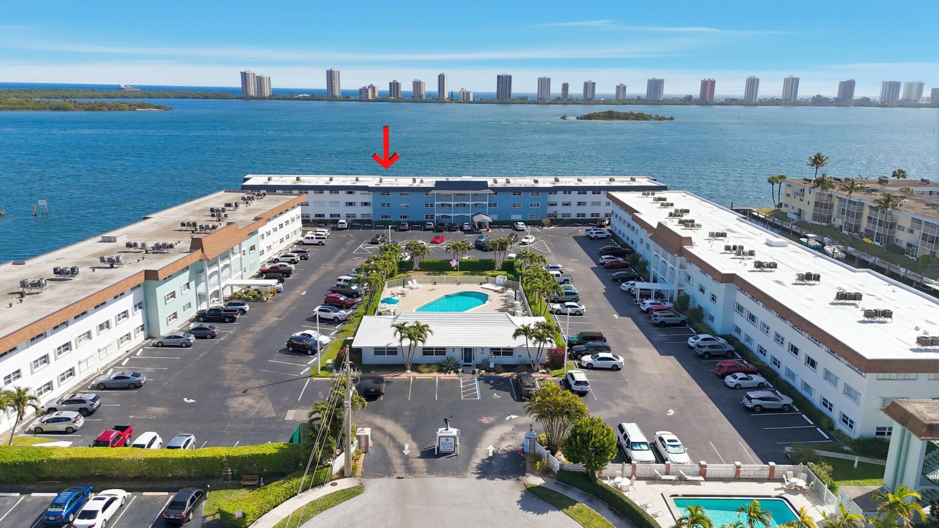 100 Shore Court, Unit 104, North Palm Beach, FL 33408 Photo