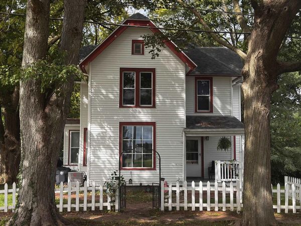 30 S AVENUE B Avenue B, Canton, IL 61520