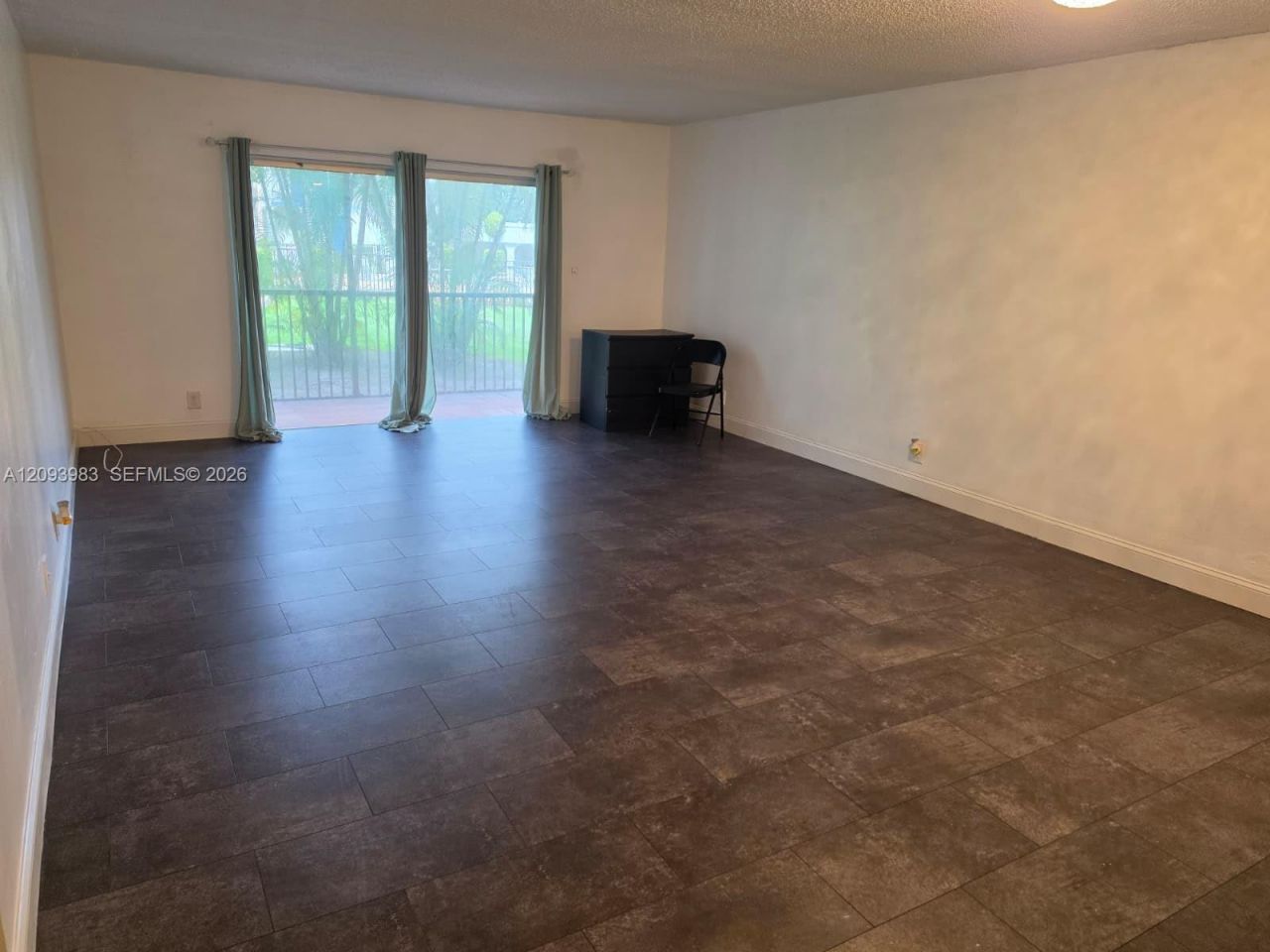 5961 N Falls Cir Dr , Unit 109, Lauderhill, FL 33319 Photo