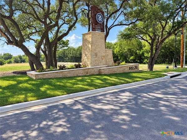 209 lorhan falls , Belton, TX 76513