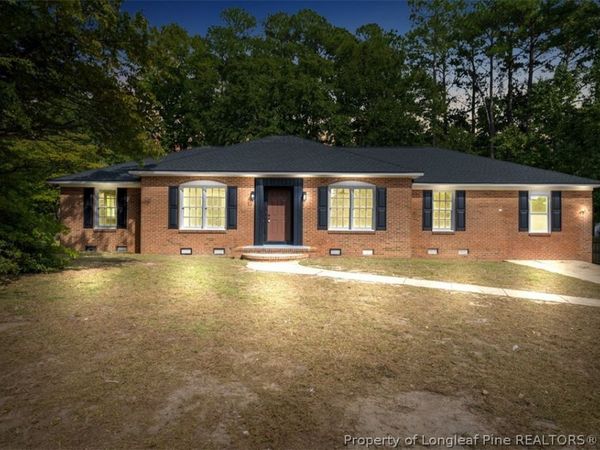2905 Walden Road, Fayetteville, NC 28303