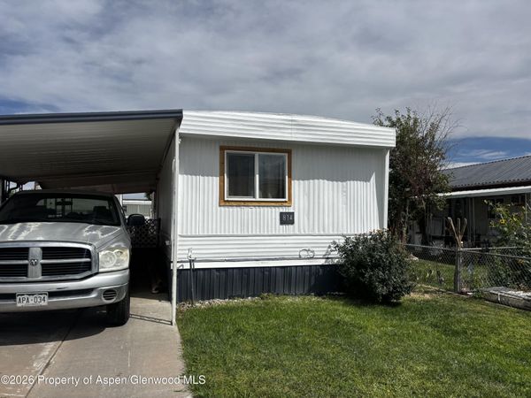 814 N Cottonwood Avenue, Canon City, CO 81212
