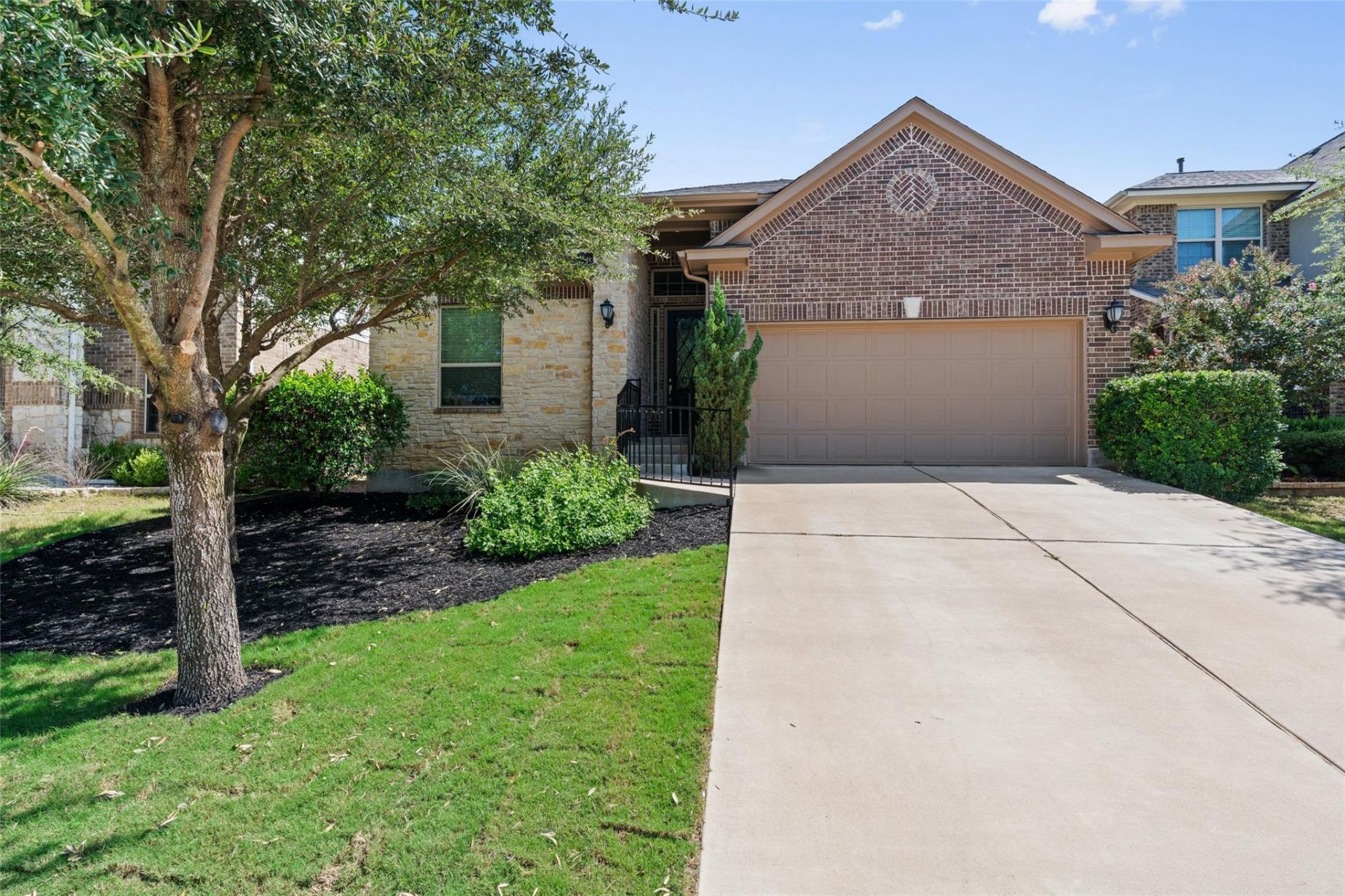2840 Coral Valley Dr, Leander, TX 78641 Main Photo