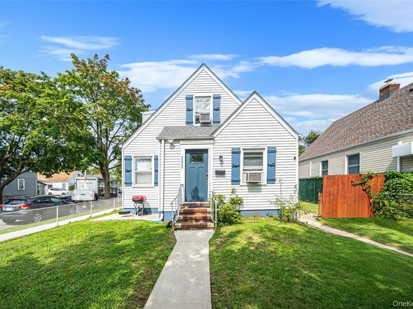 26903 Union Turnpike , New Hyde Park, NY 11040