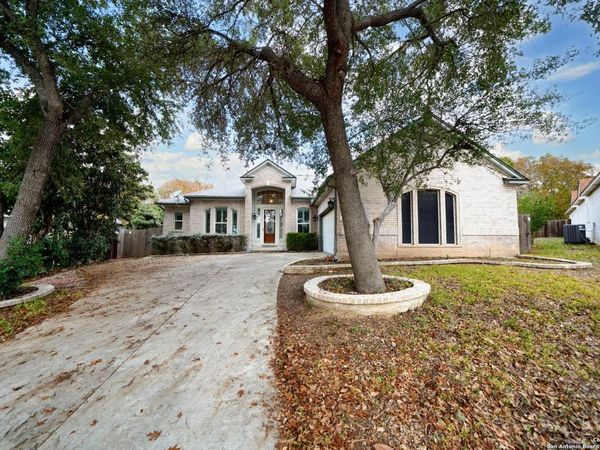 213 DORAL CT, Cibolo, TX 78108