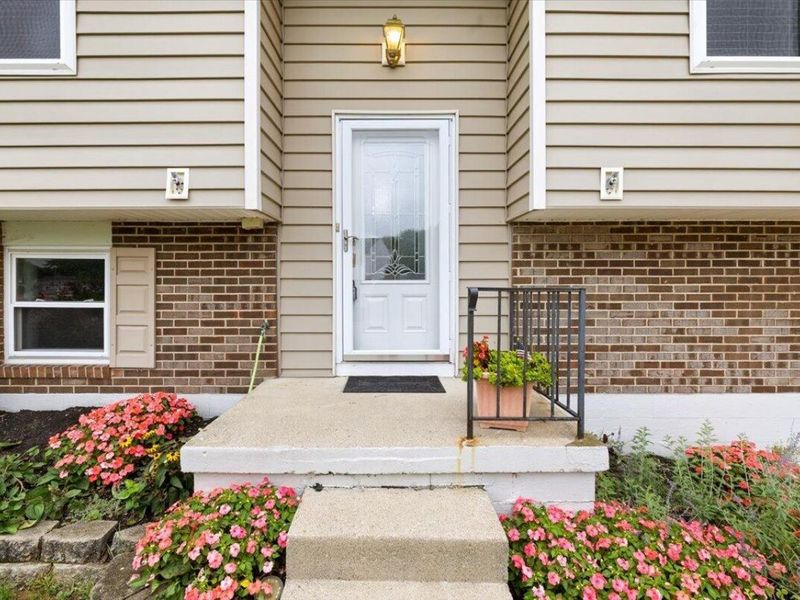 108 Wickham Farm Circle, Englewood, OH 45322 Photo 4