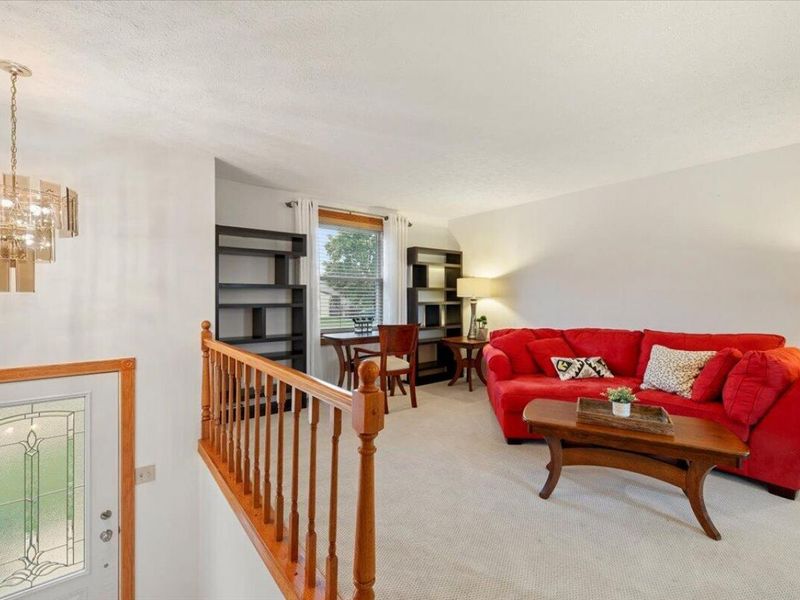 108 Wickham Farm Circle, Englewood, OH 45322 Photo 6