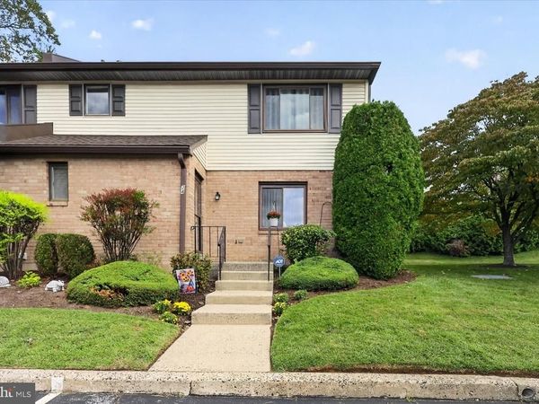 1747 W CHESTER PIKE, Unit 24, HAVERTOWN, PA 19083