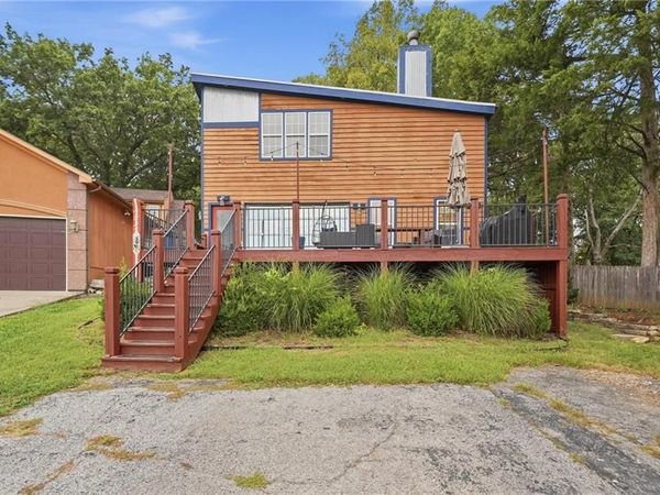 231 L Street, Lake Lotawana, MO 64086