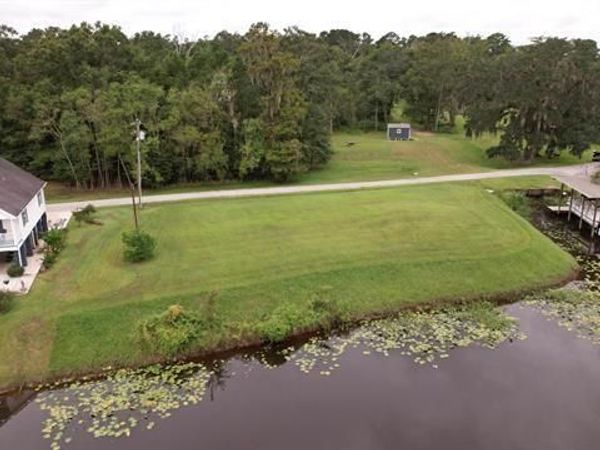 45208 MARINA Drive , Prairieville, LA 70769