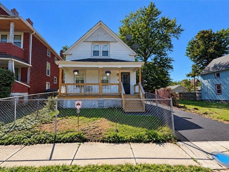 10800 Crestwood Avenue, Cleveland, OH 44104 Photo 1