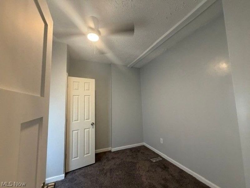 10800 Crestwood Avenue, Cleveland, OH 44104 Photo 31