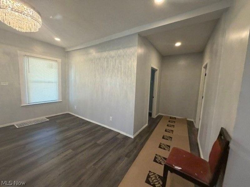10800 Crestwood Avenue, Cleveland, OH 44104 Photo 7