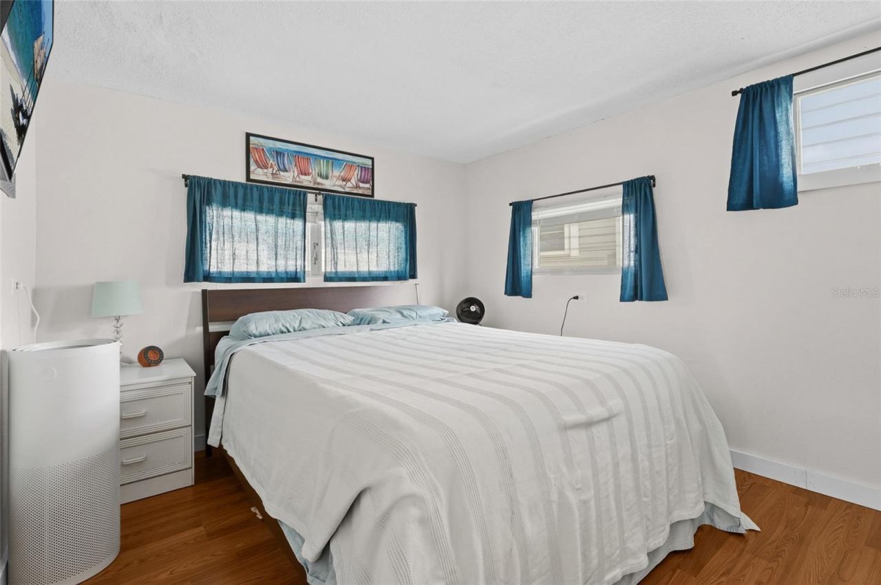 2055 Champion Street, Sarasota, FL 34231 Photo