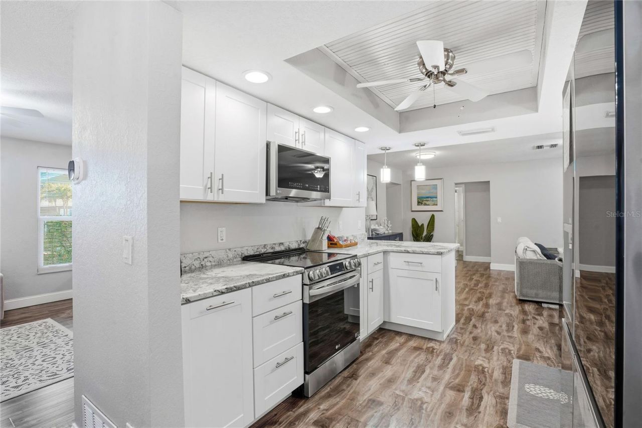13945 106th Avenue , Largo, FL 33774 Photo
