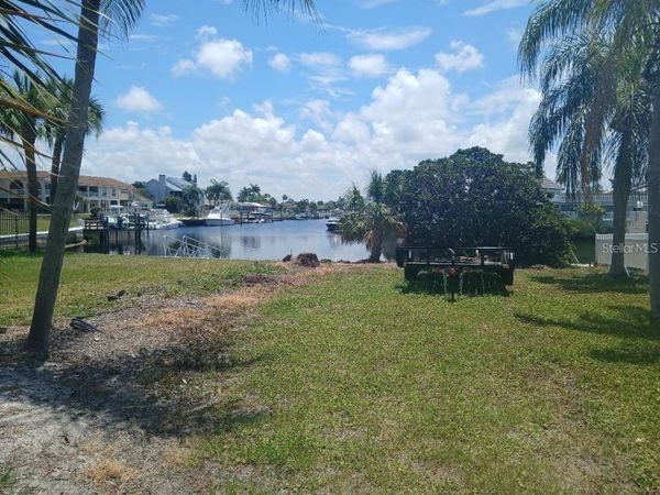 WESTSHORE DRIVE , NEW PORT RICHEY, FL 34652