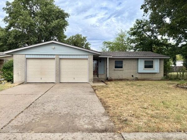 12027 E 26th Street , Tulsa, OK 74129