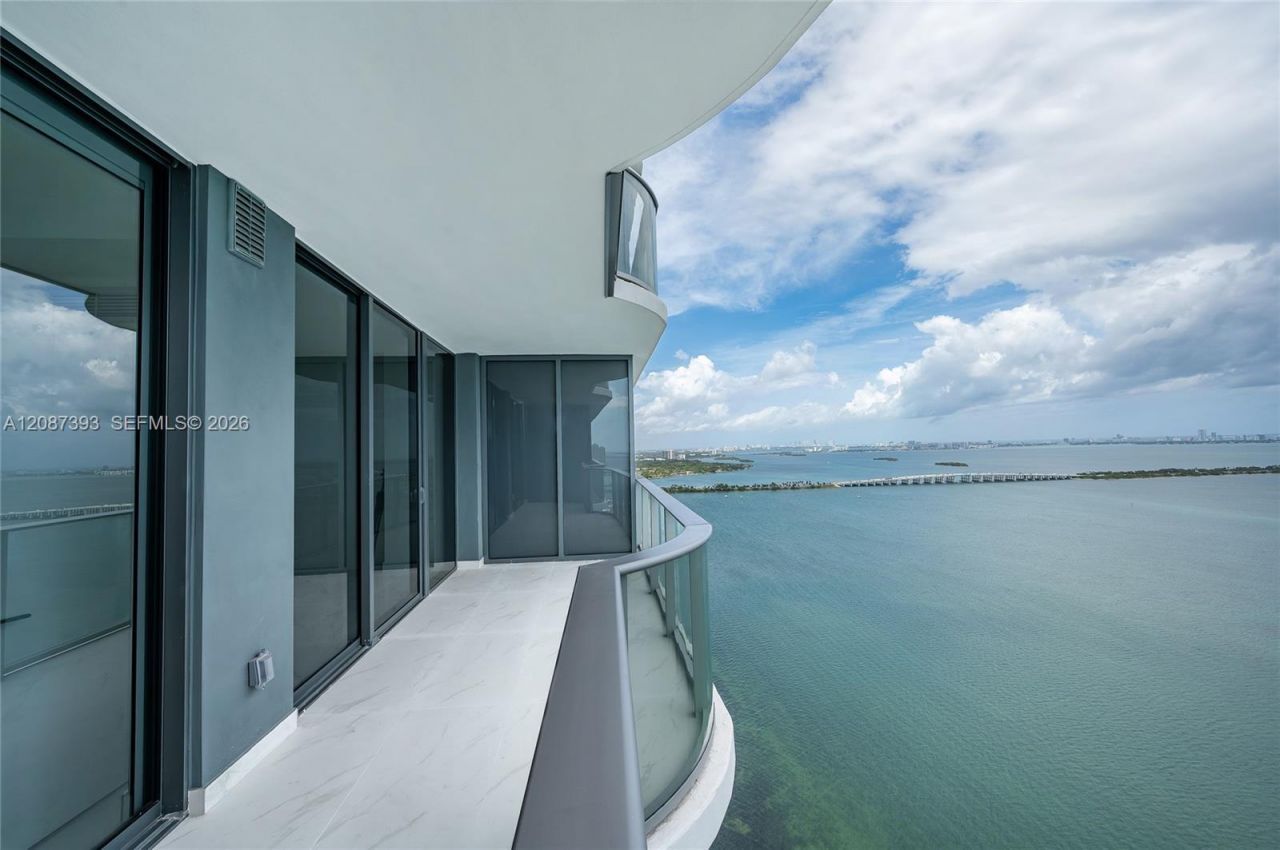 700 NE 24th St, Unit 3504, Miami, FL 33137 Photo