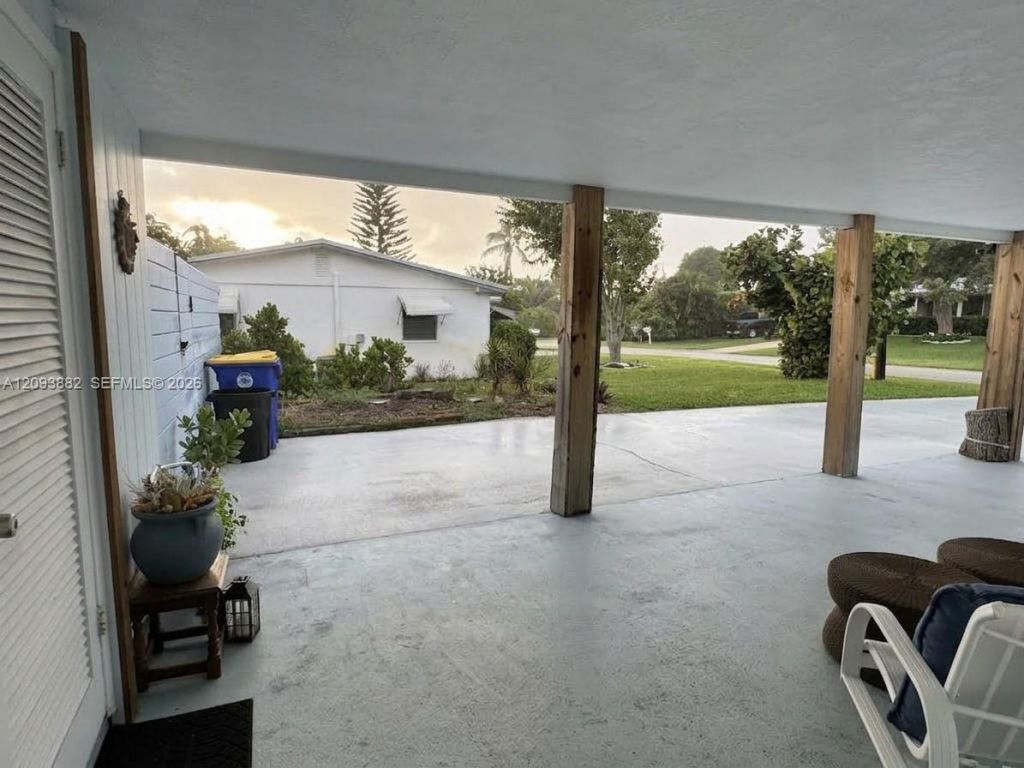 1684 NE Hilltop St, Jensen Beach, FL 34957 Photo